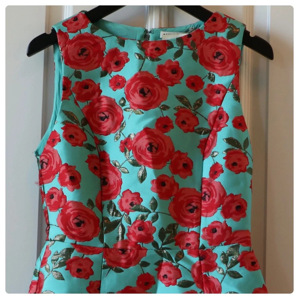 ALICE + OLIVIA Lindsey Structured Jacquard Mini Dress - Picture 4 of 8